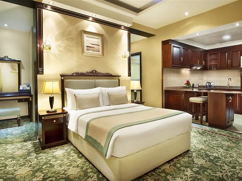 Golden Tulip Media Hotel Dubai